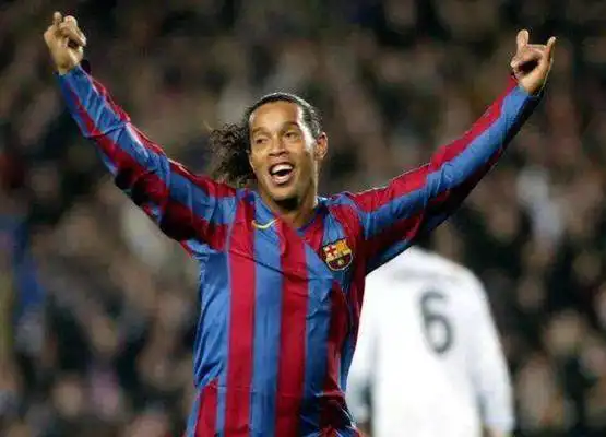 则格外引人 则格外引人